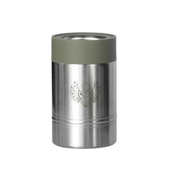 portavasos aislante para latas con base antideslizante - portavasos aislante de acero inoxidable con borde superior verde oliva y emblema grabado sobre fondo blanco