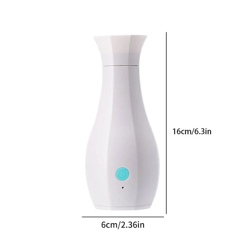 Máquina de perfume - Dispositivo blanco con forma de jarrón con botón de encendido turquesa y etiquetas de tamaño 16 cm x 6 cm