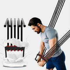 رجل يتمرن باستخدام جهاز شد الصدر بـ 5 أنابيب، يظهر بجوار المنتج محاطاً بتأثير تناثر أبيض.