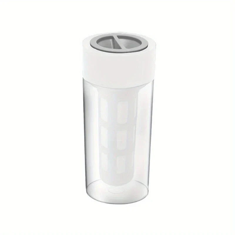 Cold brew coffee maker bottle with brewed coffee