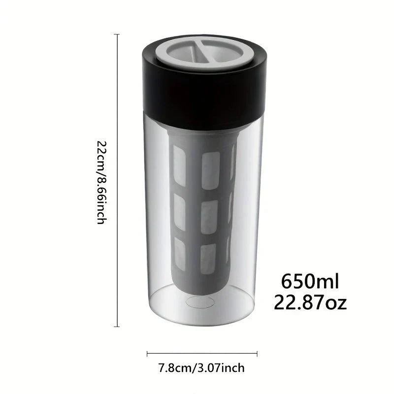 Cold Brew Coffee Maker - Clear cold brew bottle with black lid, grey filter inside, marked with 22cm height, 7.8cm width, 650ml volume