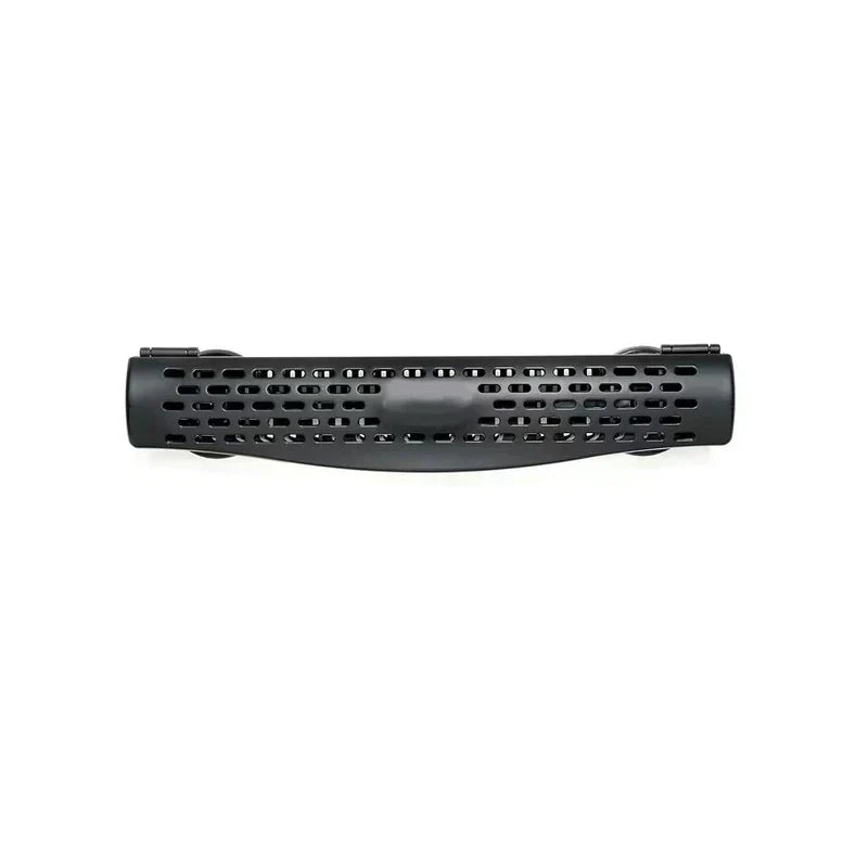 Pinza curva negra con extremos redondeados, orificios oblongos perforados, clips de bisagra metálicos, pequeñas ventosas redondas en la parte inferior y área ovalada en blanco centrada.