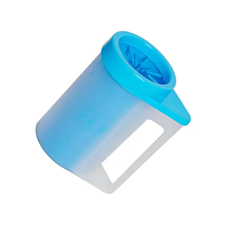 Pet paw cleaner cup with internal bristles and handle