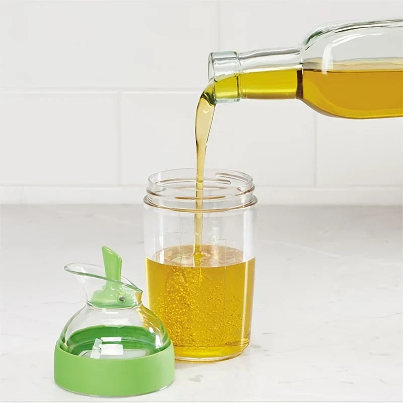 Kitchen Squeeze Sauce Bottle