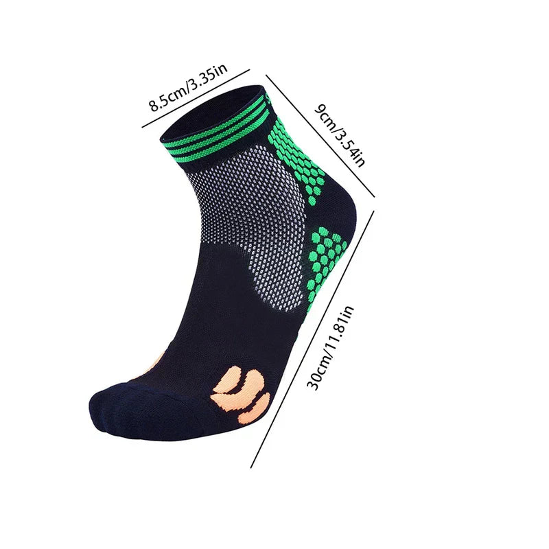 Casual Socks Pack - Ankle sock in dark navy with green and light peach details, marked with three dimension measurements in cm and inches.
