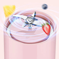 Stainless steel 6-blade spinning blender blade with fruits strawberry pineapple blueberry