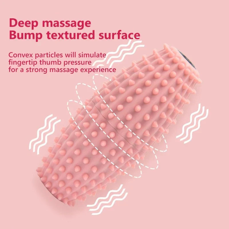 Pink ujævn pigget vibrerende massagebold med bølgede vibrationslinjer og 'Deep massage Bump textured surface' tekst på pink baggrund.