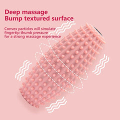 Pink ujævn pigget vibrerende massagebold med bølgede vibrationslinjer og 'Deep massage Bump textured surface' tekst på pink baggrund.
