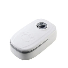 Programmable timed pet food dispensing station with food bowl