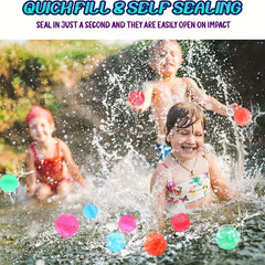 Niños jugando en aguas poco profundas con globos de agua magnéticos de colores, y texto que dice LLENADO RÁPIDO Y AUTOSELLADO