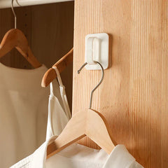 Close-up of the round ring wall hook hanger