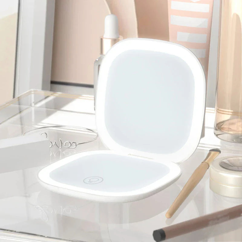 Shell Shaped Compact Makeup Mirror