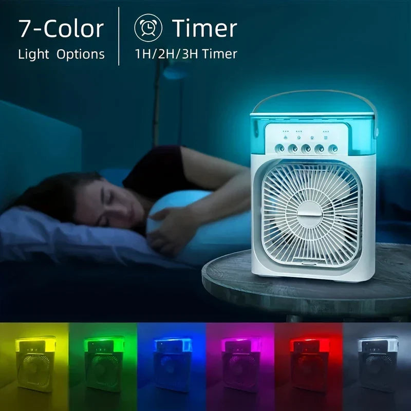 Ventilador enfriador de aire portátil - ventilador con nebulización portátil funcionando con luz azul junto a una persona durmiendo, opciones de luz de 7 colores y temporizador de 1H/2H/3H indicados