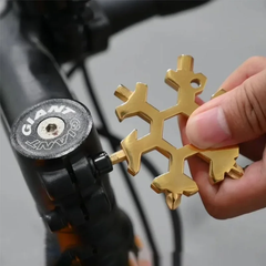 18-in-1 Snowflake Multi-Tool