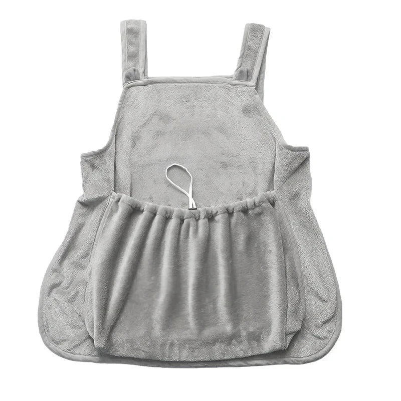 Delantal portabebés para gato con bolsillo acogedor - Delantal gris de felpa vestible con bolsillo fruncido frontal, extendido plano