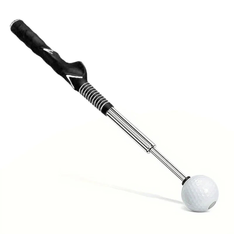 Ayuda de entrenamiento de swing de golf: ayuda de práctica de swing con agarre moldeado, eje metálico telescópico y bola de golf blanca en el extremo, descansando sobre una superficie blanca