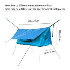 Mosquitero - Tienda azul suspendida con cubierta impermeable, mostrada con medidas dimensionales marcadas sobre fondo blanco