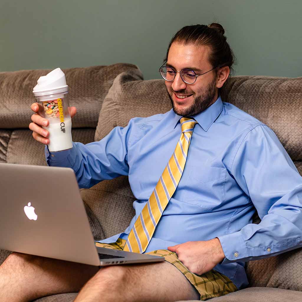 The CrunchCup Everich and Tomic Housewares Co., LTD