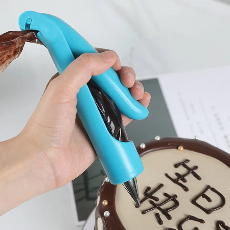 Cake Decorating Piping Tips Set