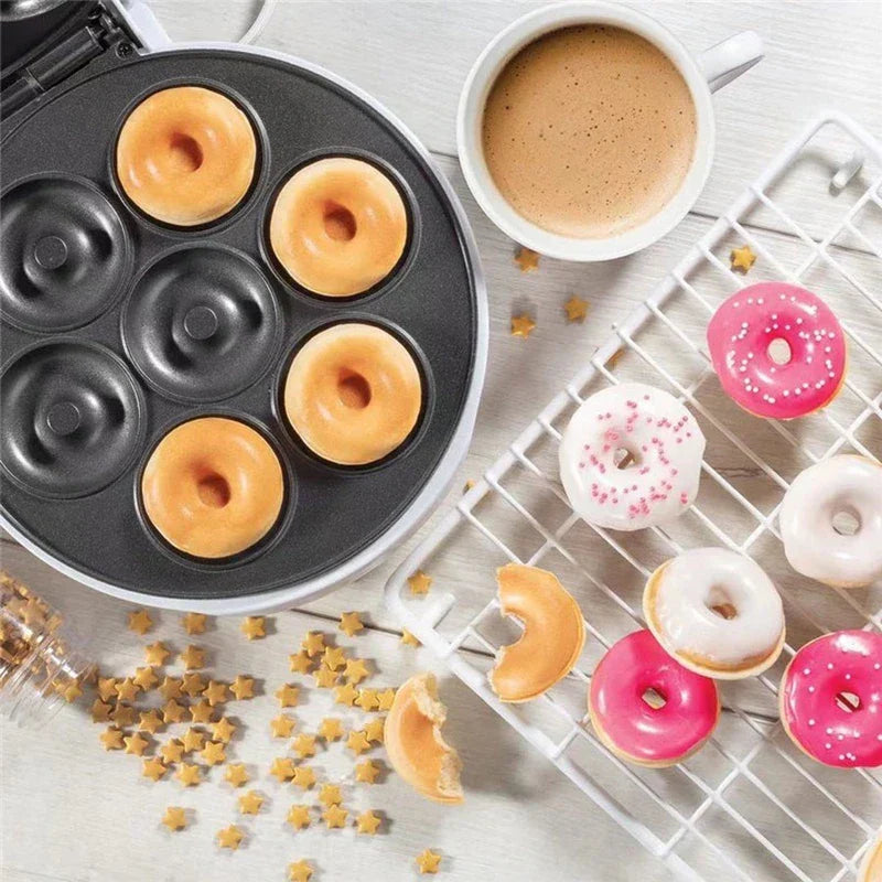 Large 3-In-1 Breakfast Maker Station Center