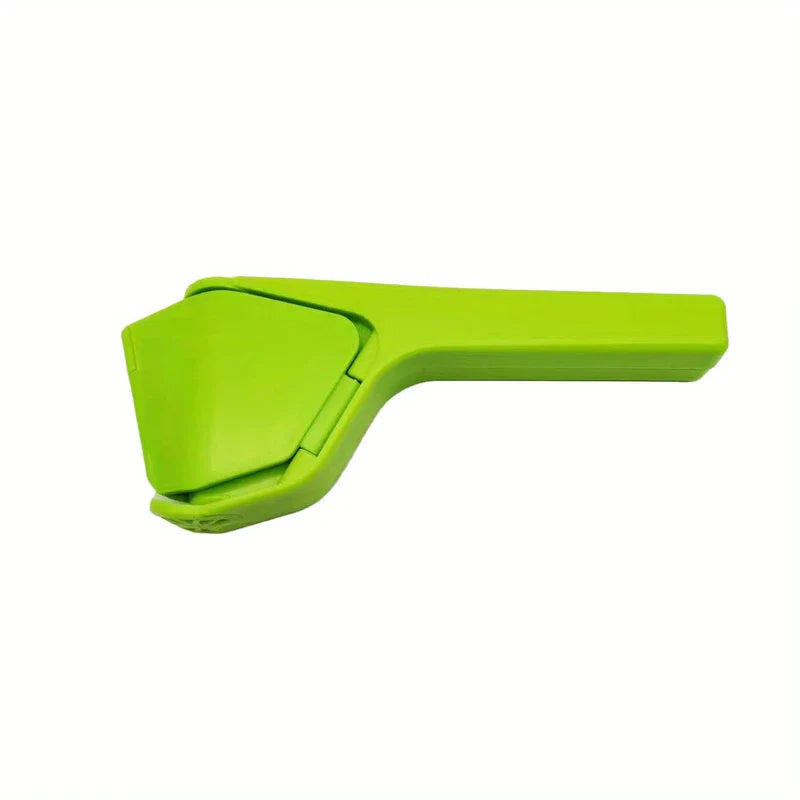 Plastic Manual Citrus Juicer Lemon Squeezer