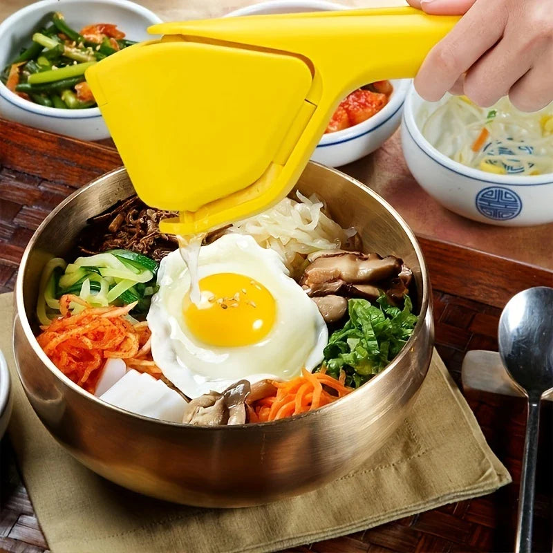 Plastic Manual Citrus Juicer Lemon Squeezer