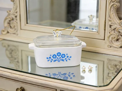 Mini Cornflower Trinket Box – Corning Ware–Inspired Casserole