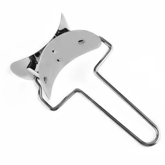 Stainless steel dumpling skin cutter with ergonomic handle
